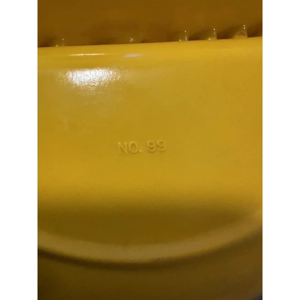 Vintage 1970's Yellow Melamine Ashtray Dale Chemical Co. Irwin Willert